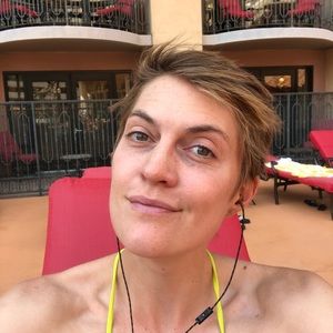 Meet your Posher, Julia